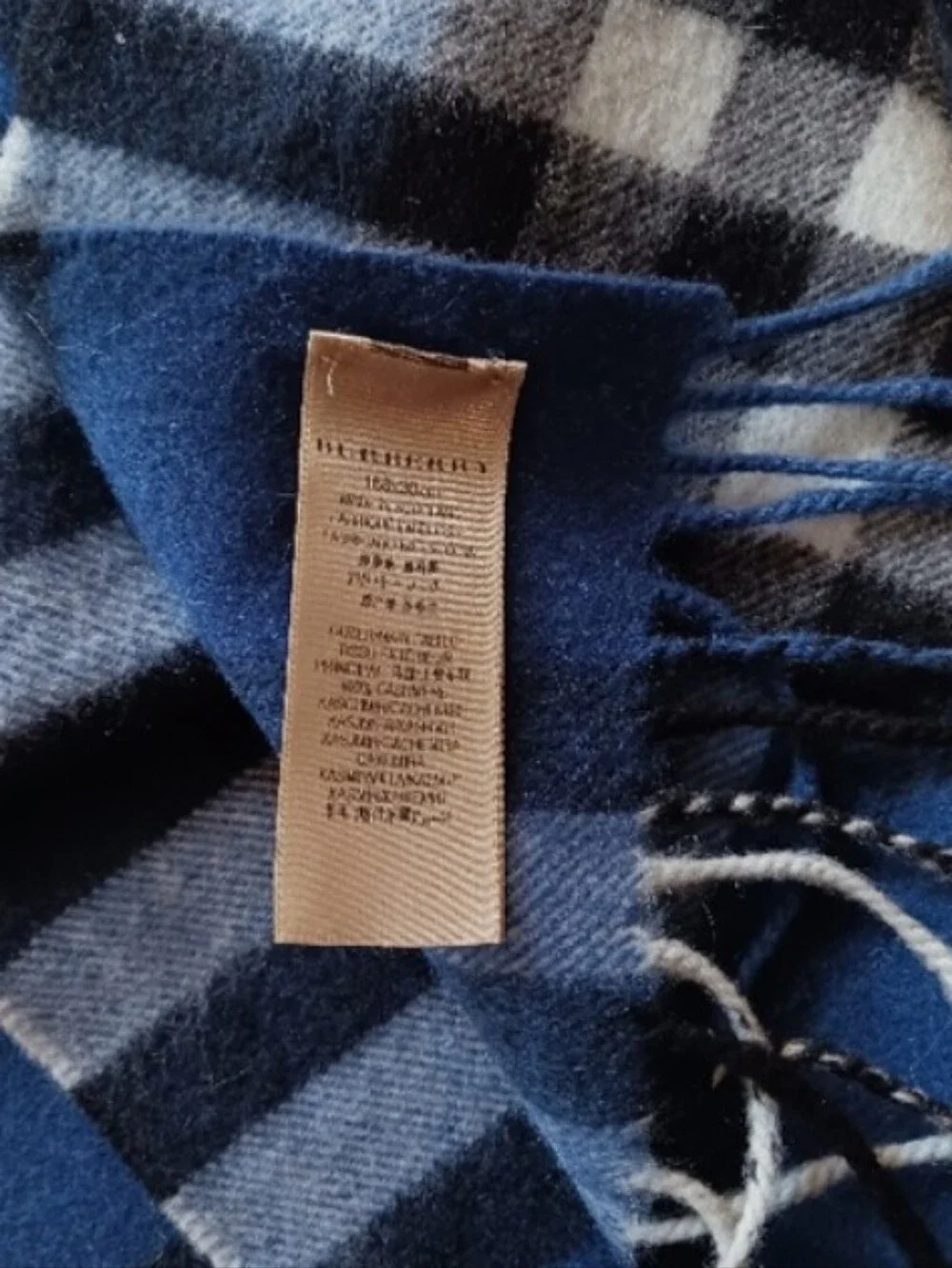 Burberry Cashmere Winter Scarf 72